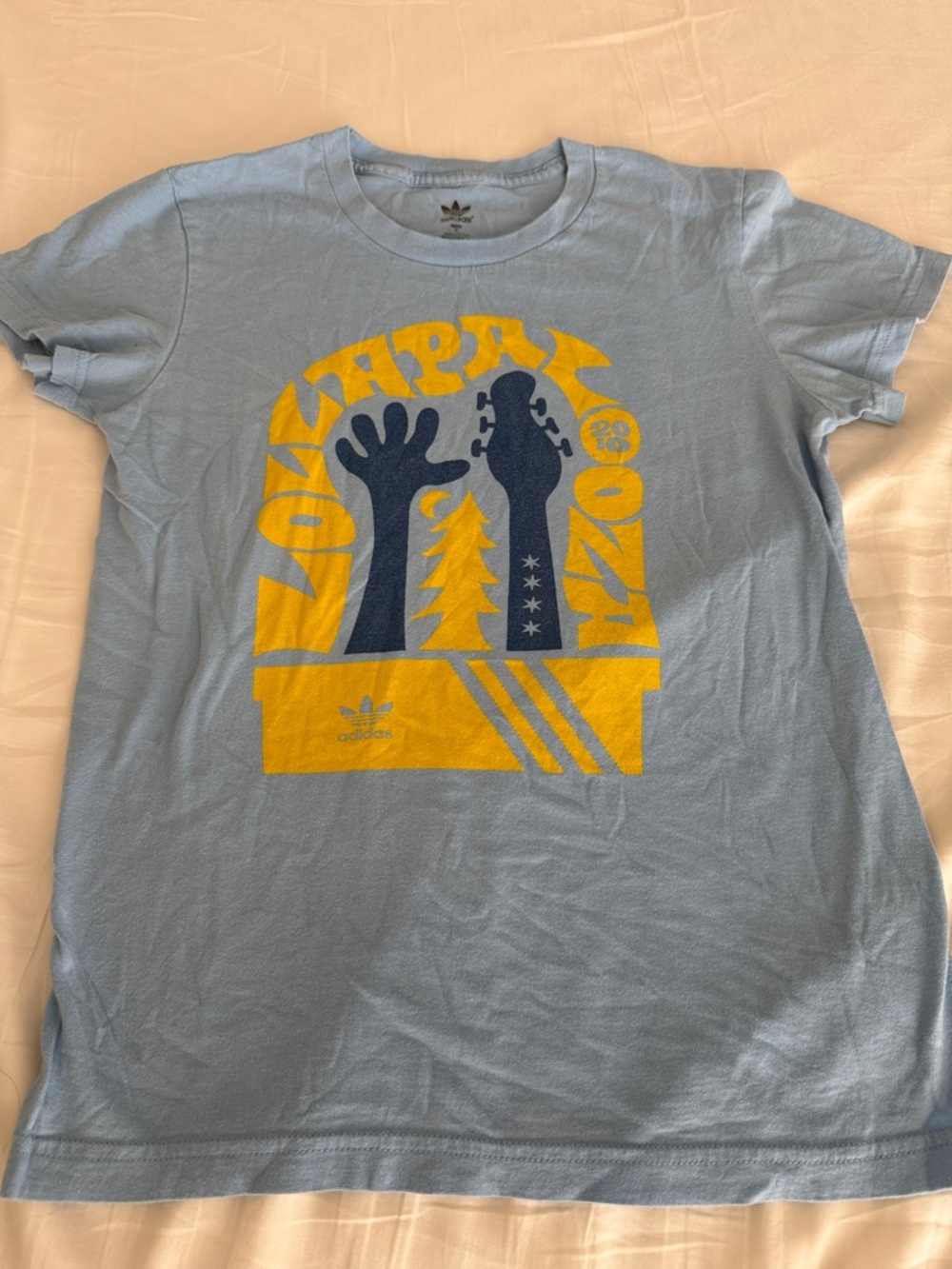 Lollapalooza 2010 merchandise tshirt